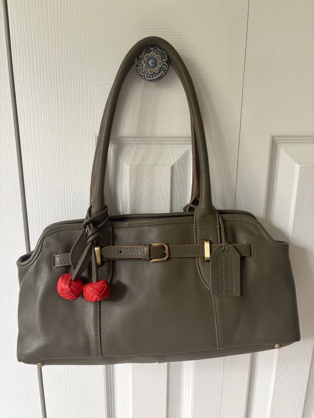 Elegant Olive Green Leather Satchel